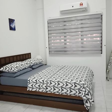Yussal Homestay Simpang Ampat Semanggol Esterno foto